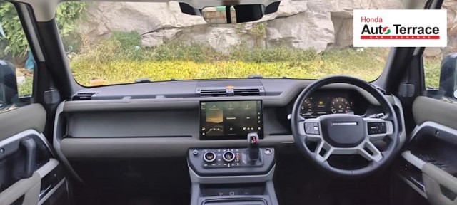 Second-hand 2022 Land Rover Defender 110 HSE 2020-2022 for sale in Hyderabad-7