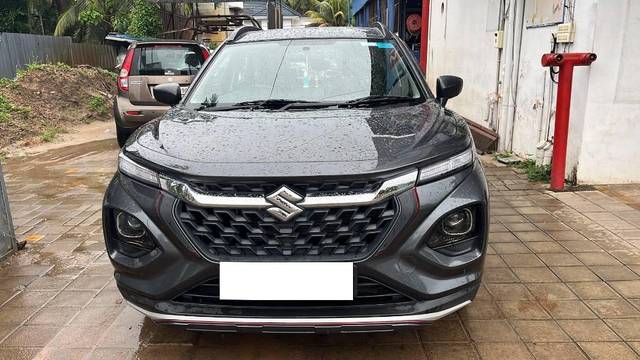 https://images10.gaadi.com/usedcar_image/4179580/original/processed_8f7c3f54-dd61-4d12-8882-c82a05eb54cd.jpeg?imwidth=6400