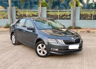 Skoda Octavia 2013-2021 Skoda Octavia 1.8 TSI AT Style