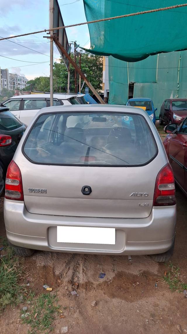 https://images10.gaadi.com/usedcar_image/4179722/original/processed_a9ec1ed85b16c8777c33537bcb147c9a.jpeg?imwidth=6402