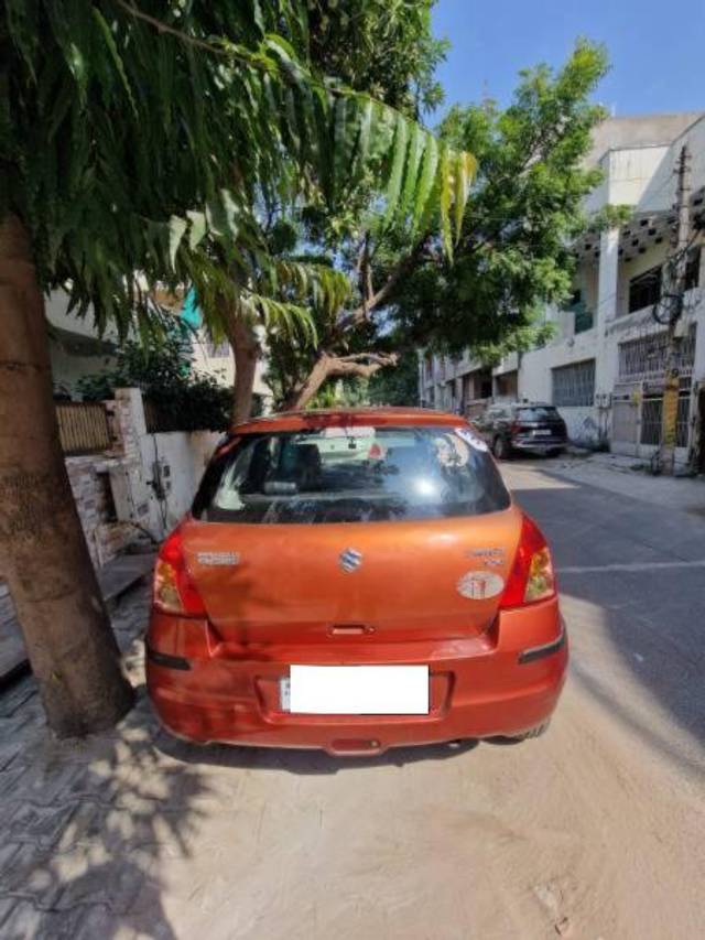 https://images10.gaadi.com/usedcar_image/4179757/original/processed_c74a96e8-5e4b-4565-8eb7-5017790788fe.jpeg?imwidth=6402