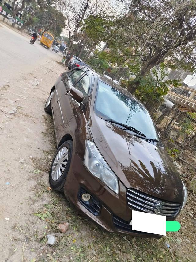 https://images10.gaadi.com/usedcar_image/4179781/original/processed_1cd7e7d1eb21eff966fd3ab03a182506.jpg?imwidth=6400