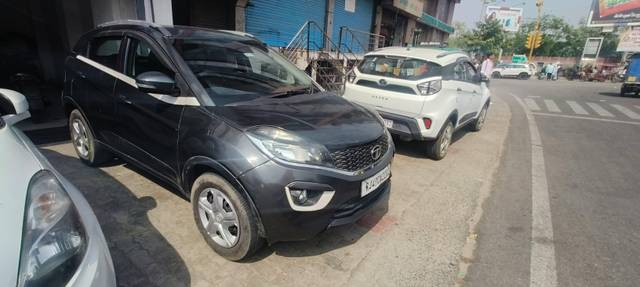 https://images10.gaadi.com/usedcar_image/4179806/original/processed_98f217be33a9906f39da1adc8ad39d86.jpg?imwidth=6402