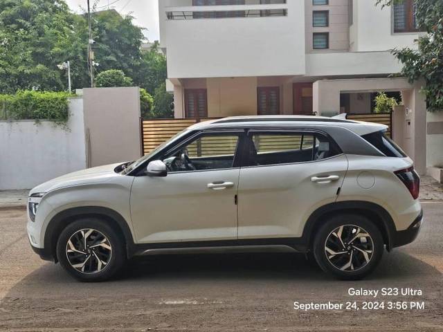 https://images10.gaadi.com/usedcar_image/4179881/original/processed_8acbe38a-49f7-4f3b-ad4d-90579ba20984.jpg?imwidth=6402