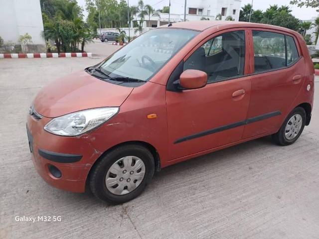 https://images10.gaadi.com/usedcar_image/4179903/original/processed_bcf14462-e4a8-484c-8b62-23b631a8b1f0.jpg?imwidth=6402