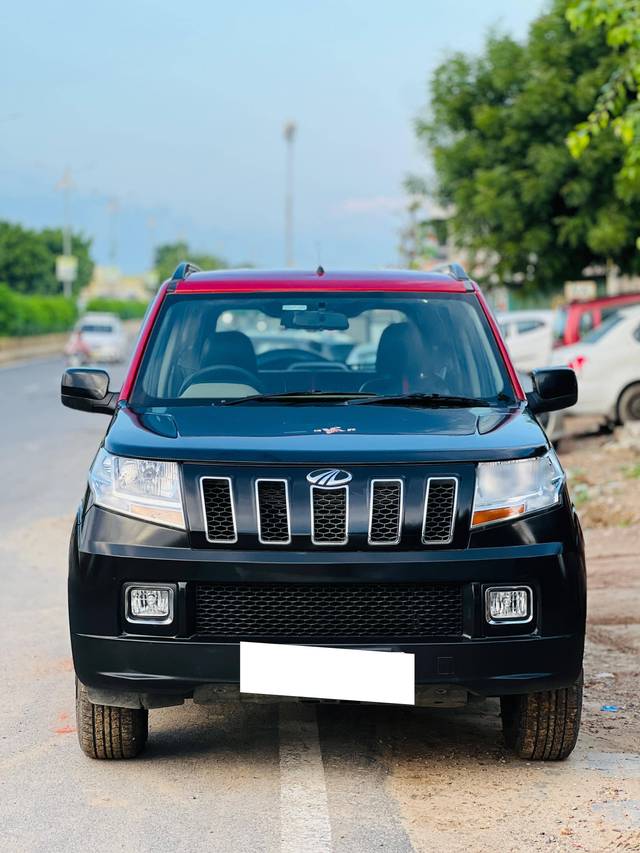 https://images10.gaadi.com/usedcar_image/4179963/original/processed_6ac766d263dcb54d6f4edb86b0c4e4fc.jpg?imwidth=6402