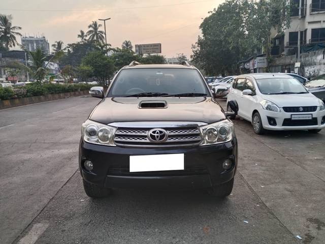 https://images10.gaadi.com/usedcar_image/4180026/original/processed_6d8a2f5247b3617ad1aca8d0ff06a59b.jpg?imwidth=6400