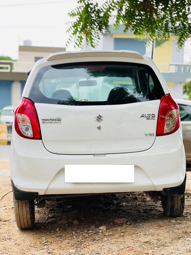 https://images10.gaadi.com/usedcar_image/4180122/original/processed_c13c38edd4d5985895fb6af7f2f6a1e9.jpg?imwidth=6401