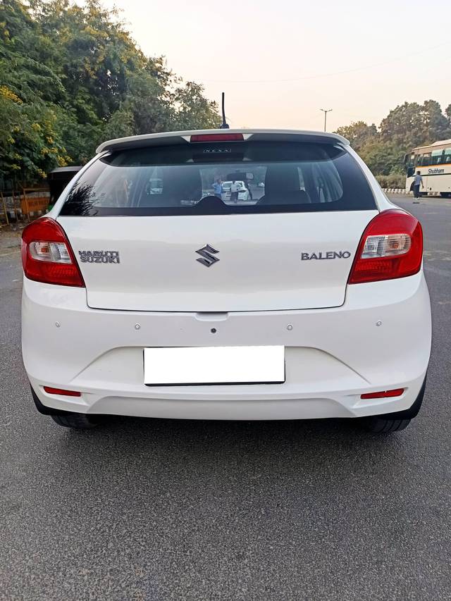 https://images10.gaadi.com/usedcar_image/4180186/original/processed_cd0f6d8f32c5643743572ece96ec7b08.jpg?imwidth=6402