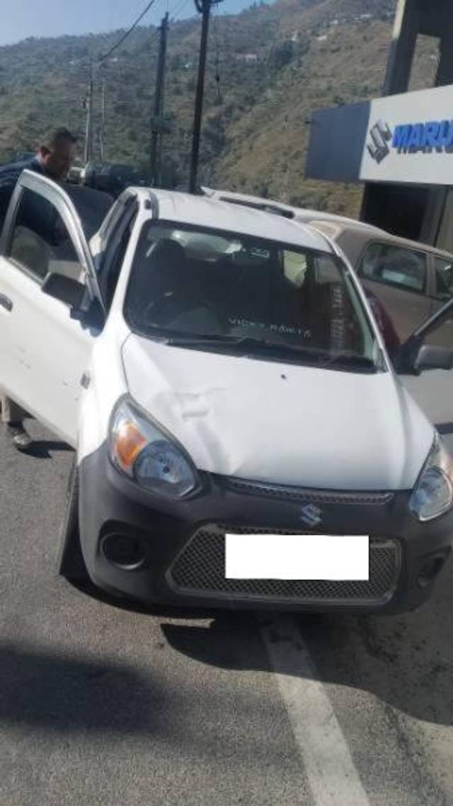 https://images10.gaadi.com/usedcar_image/4180202/original/processed_e2e19271-d26f-49e9-971f-619ed736ed0c.jpg?imwidth=6400