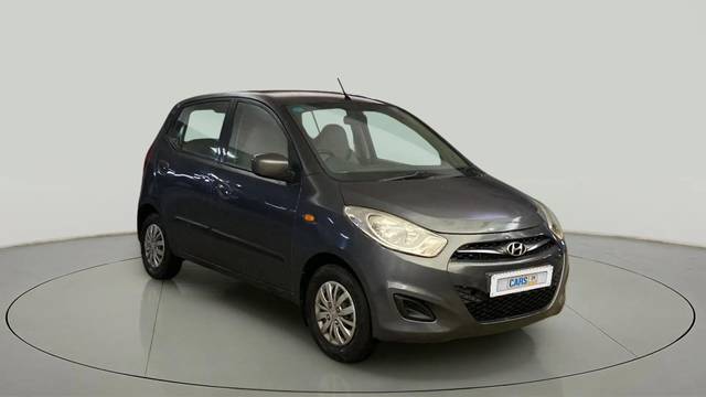 https://images10.gaadi.com/usedcar_image/4180228/original/ccf324782a6fa5a76db0dfd36ba2546f.jpg?imwidth=6400