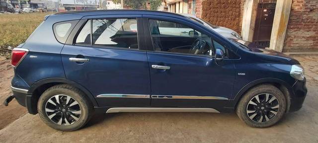 https://images10.gaadi.com/usedcar_image/4180401/original/processed_27af66b3-7c3d-4885-979e-2cc971ea1421.jpg?imwidth=6401