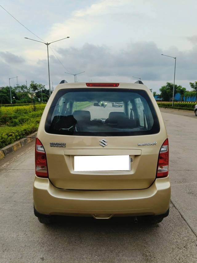 https://images10.gaadi.com/usedcar_image/4180409/original/processed_12b481adfc89156c82e81eaa3dffe182.jpg?imwidth=6402