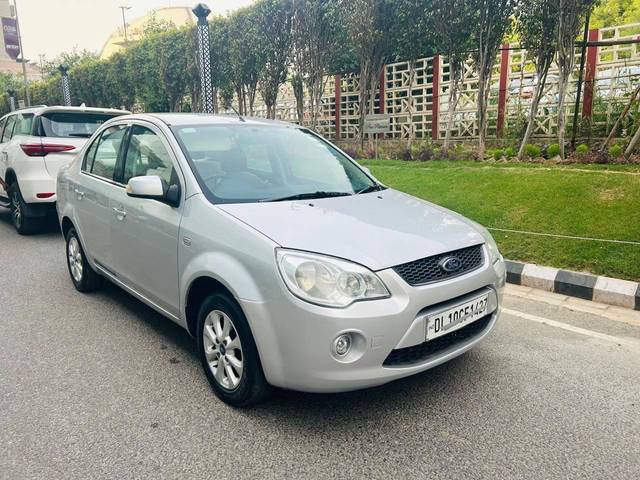 https://images10.gaadi.com/usedcar_image/4180443/original/processed_cf5f088ca71adbece1053de88139433a.jpeg?imwidth=6400