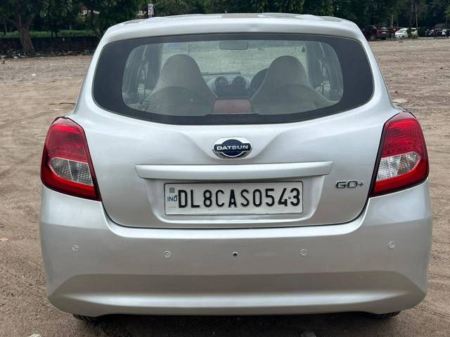 https://images10.gaadi.com/usedcar_image/4180445/original/processed_cd3f24c395cc8f44b6f1652695958cd3.jpg?imwidth=6401