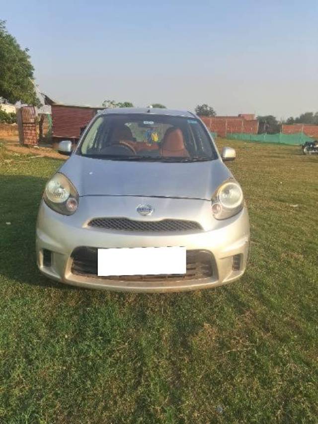 https://images10.gaadi.com/usedcar_image/4180864/original/processed_639a6ad3-0701-492f-8d55-63fc5c63aad3.jpg?imwidth=6400