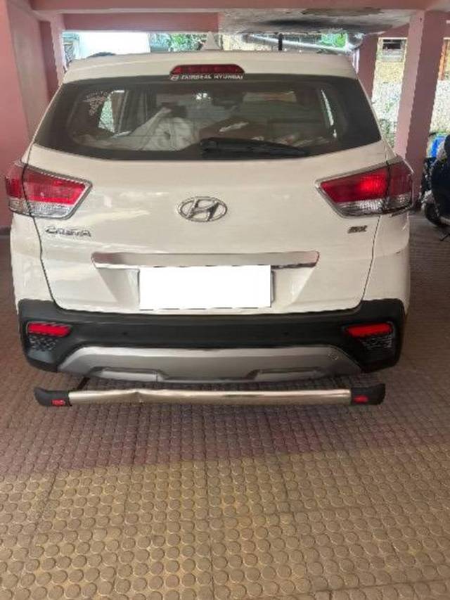 https://images10.gaadi.com/usedcar_image/4180935/original/processed_7b8bd5cf-32ea-4b5b-985d-f7928d25c331.jpg?imwidth=6400