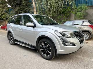 Mahindra XUV500 Mahindra XUV500 W11 Option