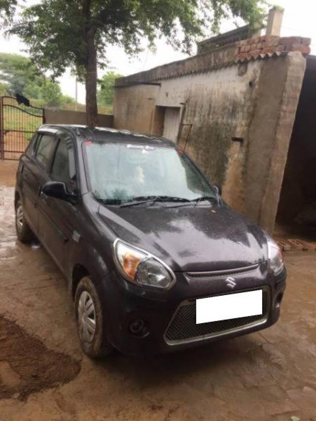 https://images10.gaadi.com/usedcar_image/4180985/original/processed_c272e773-c3e5-451f-afd4-e705b70039cb.jpg?imwidth=6400