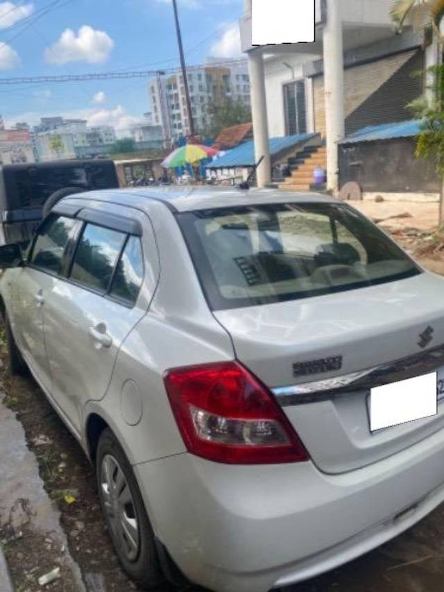 https://images10.gaadi.com/usedcar_image/4181033/original/processed_827d83b9-f119-40de-a010-9e99503af46f.jpg?imwidth=6402