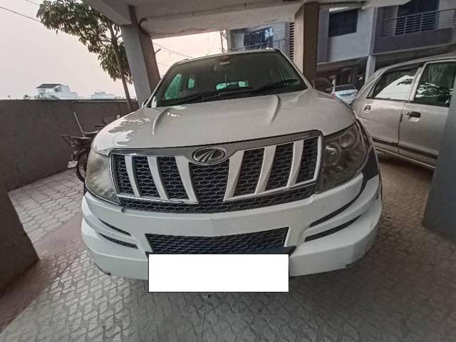 https://images10.gaadi.com/usedcar_image/4181034/original/processed_e93d0f53-bf93-410e-aabf-a38dffd1539b.jpg?imwidth=6401