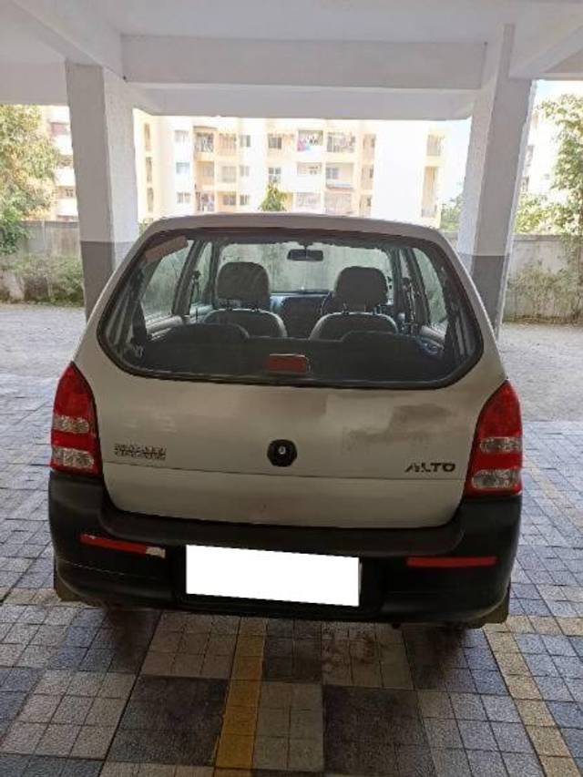 https://images10.gaadi.com/usedcar_image/4181038/original/processed_e4fdcd86-3f67-468d-aaf3-d170e95bf1e4.jpg?imwidth=6401