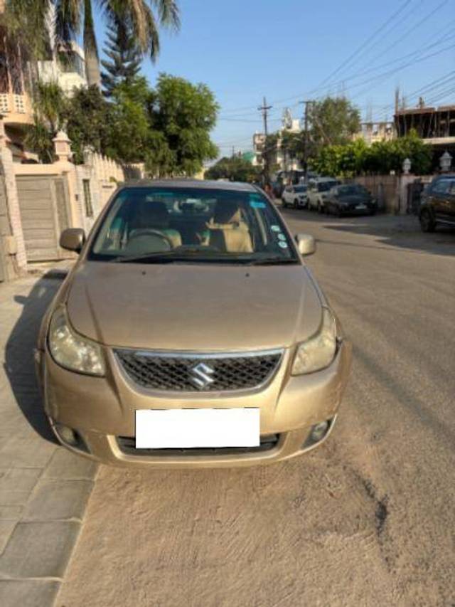 https://images10.gaadi.com/usedcar_image/4181086/original/c2eec8b96ac30e9c7456560552251ab2.jpg?imwidth=6400