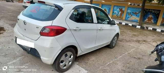 https://images10.gaadi.com/usedcar_image/4181204/original/processed_9b5d38da-c419-4fc9-9d15-dd4c33a58bfd.jpg?imwidth=6401