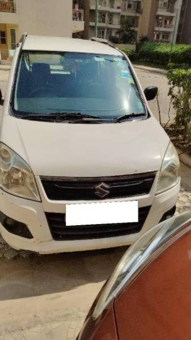 https://images10.gaadi.com/usedcar_image/4181401/original/3a4d8fcbf8d73924ad38cafab59a0fb2.jpeg?imwidth=6400