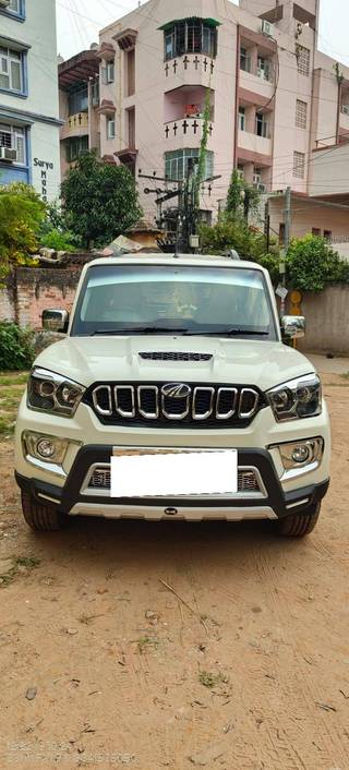 Mahindra Scorpio 2014-2022 Mahindra Scorpio S5 BSIV