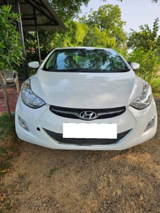 https://images10.gaadi.com/usedcar_image/4181558/original/processed_2cd9c50c-b761-4e27-bb57-690efcaaabb6.jpg?imwidth=6400