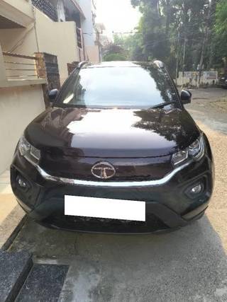 Tata Nexon 2023-2023 Tata Nexon XZ Plus LUX Dark Edition