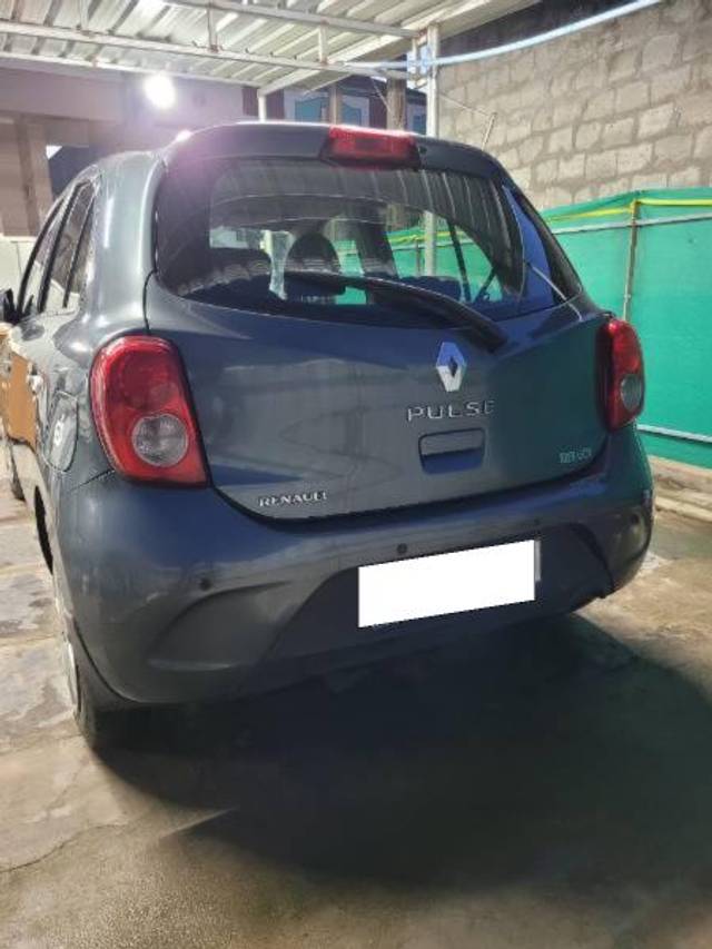 https://images10.gaadi.com/usedcar_image/4181666/original/processed_071918de-0f98-4921-8123-a08d702e72c1.jpg?imwidth=6401