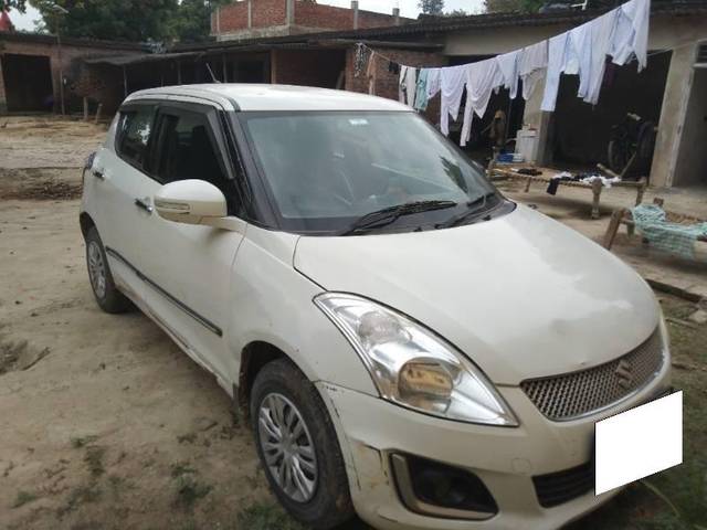 https://images10.gaadi.com/usedcar_image/4181721/original/processed_2ce0ee41-dc22-487d-b245-67b839709296.jpg?imwidth=6400