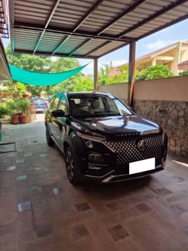 https://images10.gaadi.com/usedcar_image/4181844/original/processed_d847cdf7-4502-4ea6-ac37-14e58699ff31.jfif?imwidth=6400