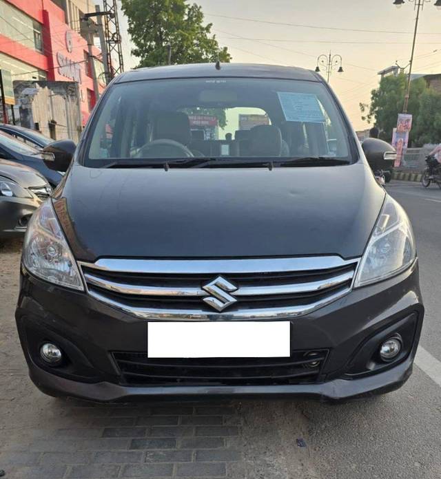 https://images10.gaadi.com/usedcar_image/4182053/original/processed_a0739eca14b7089238c0349d0ac96f97.jpg?imwidth=6402