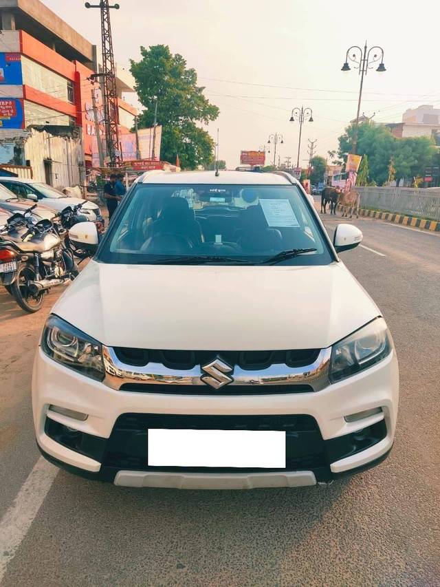 https://images10.gaadi.com/usedcar_image/4182063/original/processed_302a40c3cd51d7a3a0994c442e140ba0.jpg?imwidth=6402