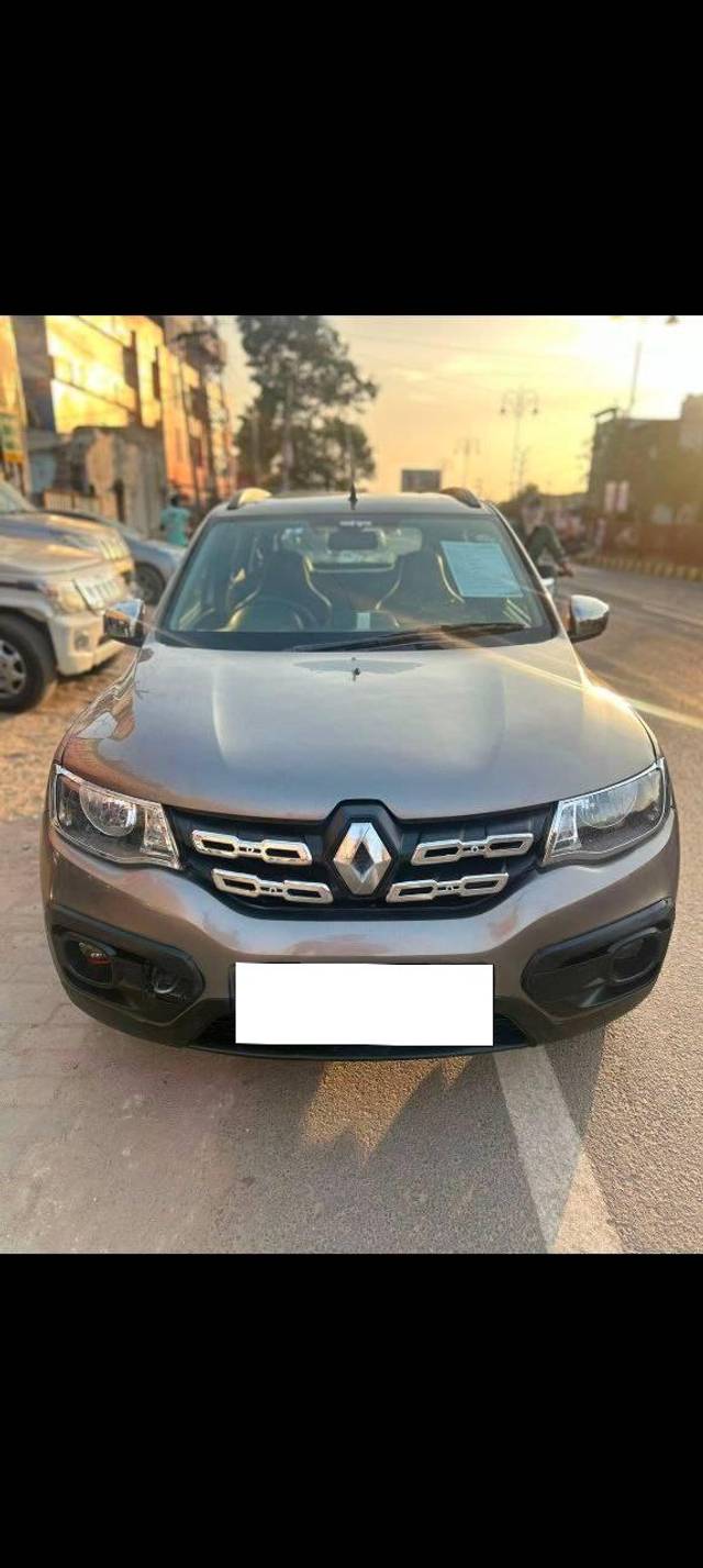 https://images10.gaadi.com/usedcar_image/4182088/original/processed_18293c0bcb98b42346fa17a86f6d7be3.jpg?imwidth=6402