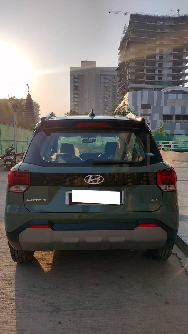 https://images10.gaadi.com/usedcar_image/4182171/original/processed_863d342ca2b0a65d4912822ec169b36e.jpg?imwidth=6402