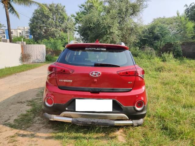 https://images10.gaadi.com/usedcar_image/4182258/original/processed_fda522ed-29c9-4ab3-8add-5aa4143a2a76.jpg?imwidth=6402