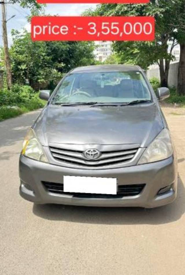 https://images10.gaadi.com/usedcar_image/4182351/original/processed_9ee40f0c-ff42-4363-8da4-00f10ab2925f.jpg?imwidth=6402