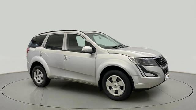 https://images10.gaadi.com/usedcar_image/4182443/original/5dcdf29bd3fc8ac08a1a823b5383b650.jpg?imwidth=6400