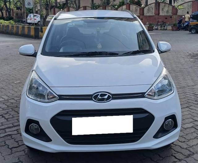 https://images10.gaadi.com/usedcar_image/4182530/original/processed_7ef52a8f-1378-4edb-8643-2eb2187d6ff7.jpg?imwidth=6402