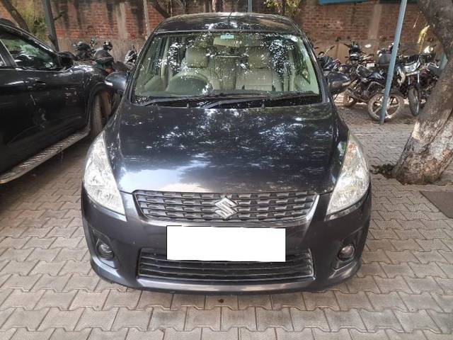 https://images10.gaadi.com/usedcar_image/4182541/original/processed_a4668467-30ba-4dec-910a-a4307146f8f6.jpg?imwidth=6401