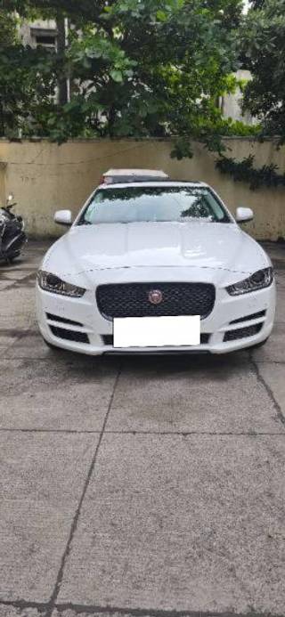 Jaguar XE 2015-2019 Jaguar XE Prestige