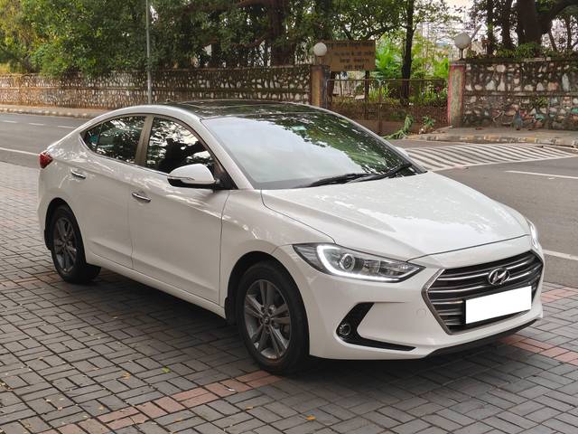 https://images10.gaadi.com/usedcar_image/4182635/original/processed_fd2a8b0c72ae88fe61a26ebc387ed1fb.jpg?imwidth=6400