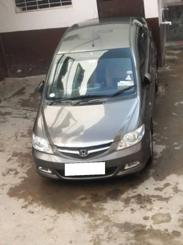 https://images10.gaadi.com/usedcar_image/4182680/original/processed_956aa25d-53c4-4bc0-8d80-5ca533b41fa3.jpg?imwidth=6400