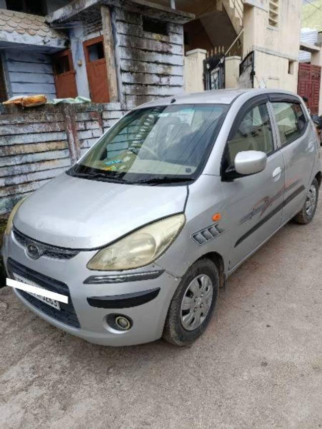 https://images10.gaadi.com/usedcar_image/4182692/original/processed_0776b012-2cc4-4e24-a06f-d606c521267d.jpg?imwidth=6401