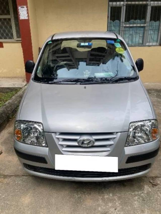 https://images10.gaadi.com/usedcar_image/4182768/original/processed_37f5a9f7-afaf-45de-bc9e-685e6007c6e1.jpeg?imwidth=6400