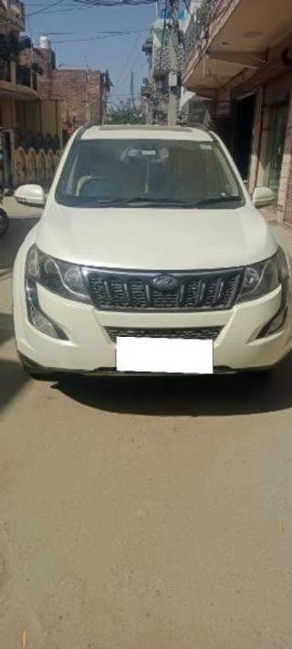 Mahindra XUV500 Mahindra XUV500 AT W10 1.99 mHawk